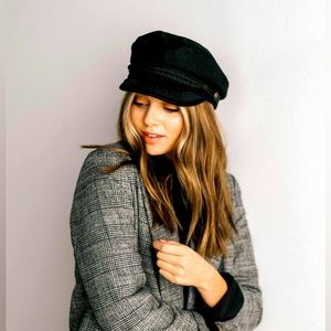 Gigi Pip | Black Lieutenant Cap | 57 S/M